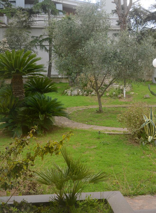 B&B Villa Garden Bisceglie Exterior photo